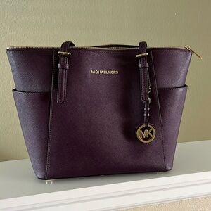Michael Kors Jet Set Saffiano Tote